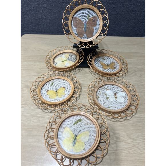 Set of 6 Vintage Pressed Butterfly Wicker Bamboo Plastic Coasters - Picture 2 of 9